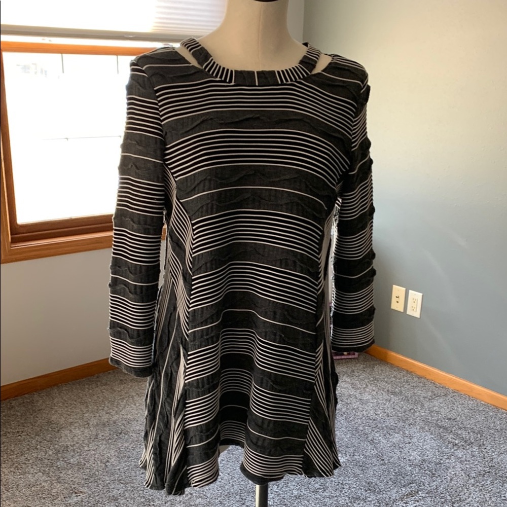IC by Connie K. Gray, Black and White Striped Dress, Size Medium